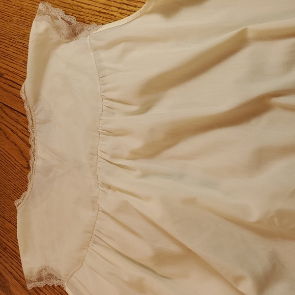 Vtg L Lace Summer Nightgown Made in the USA - Picture 5 of 7